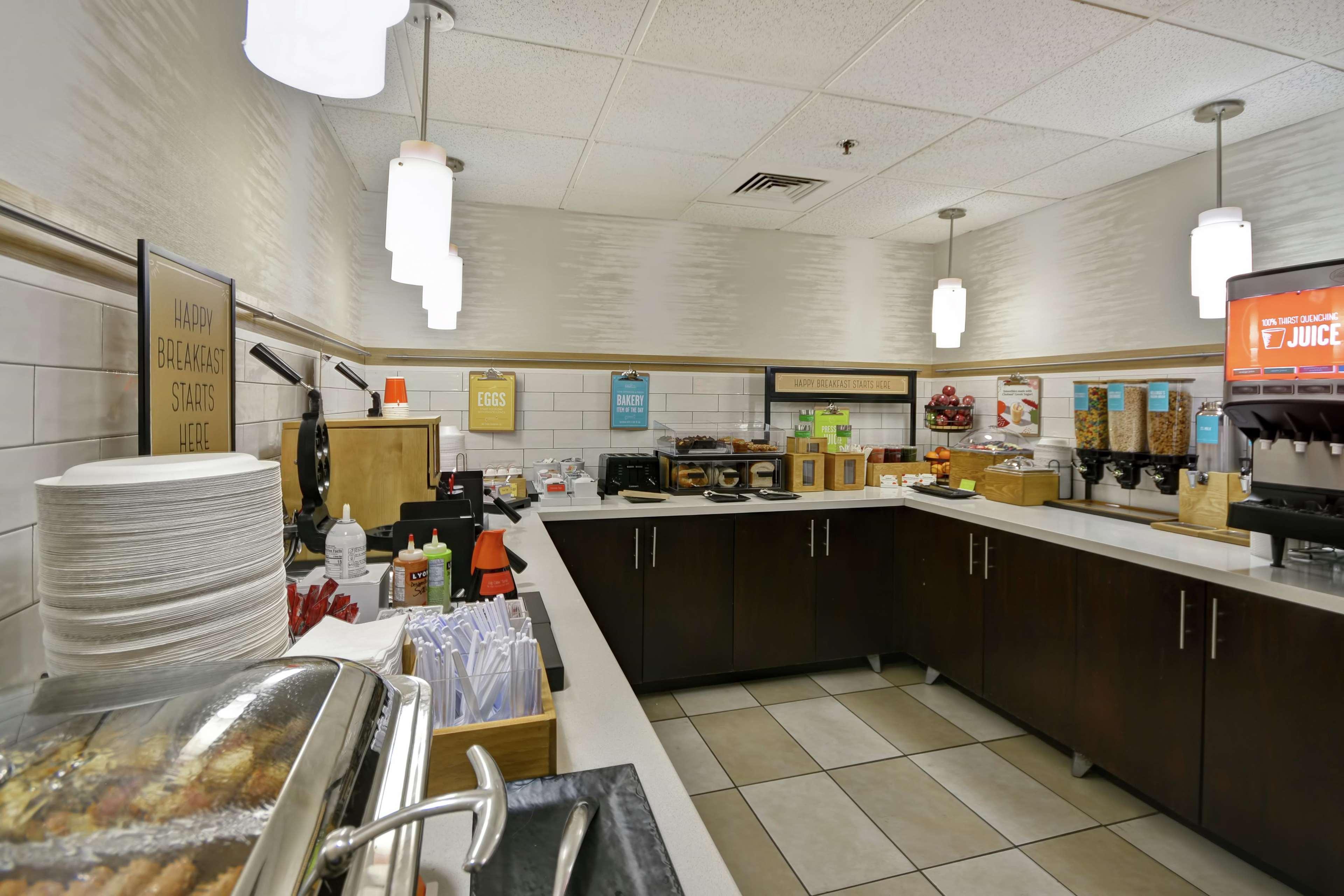 Hampton Inn Detroit Madison Heights South Troy Exterior foto
