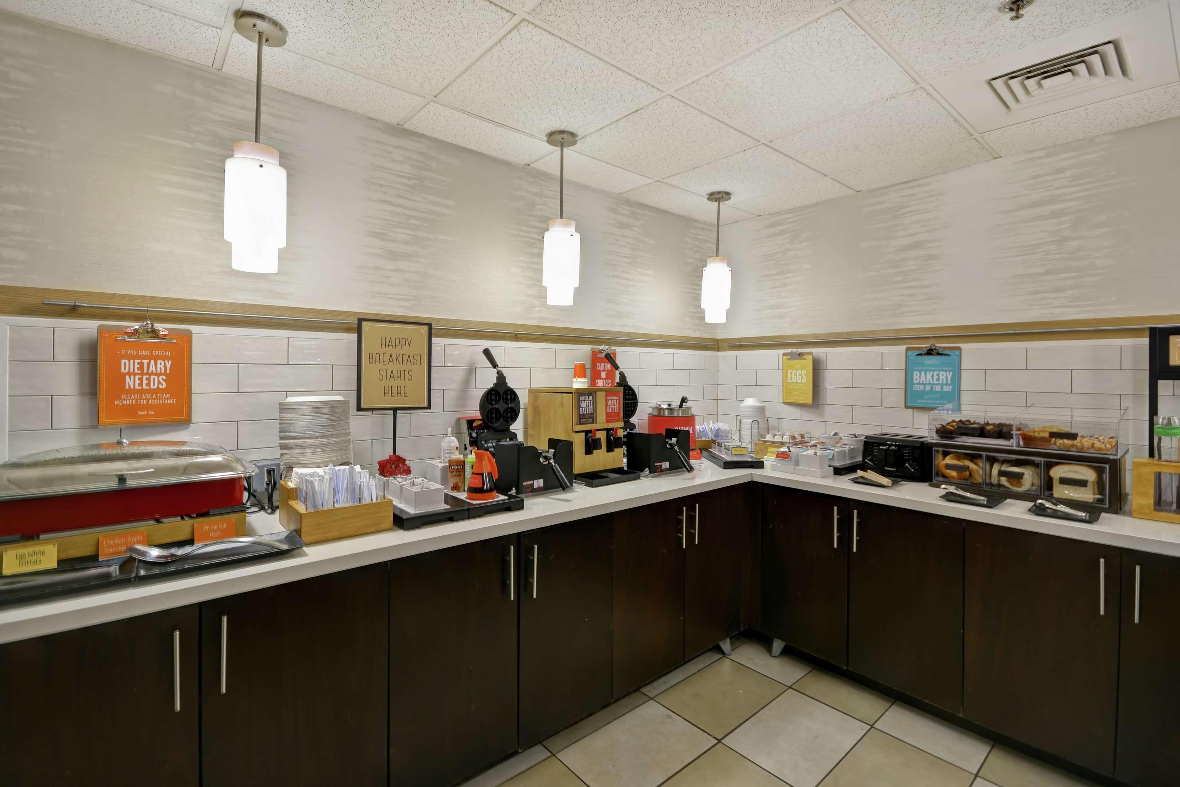 Hampton Inn Detroit Madison Heights South Troy Exterior foto