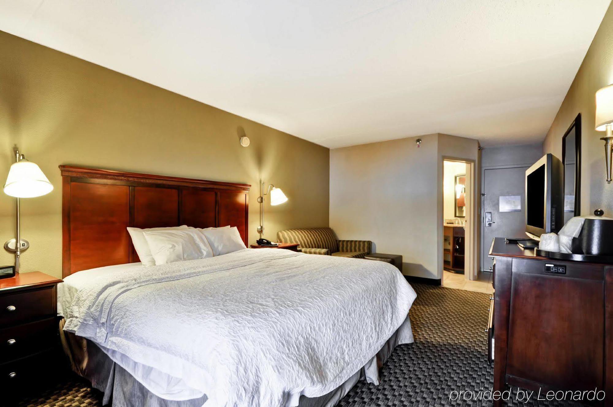 Hampton Inn Detroit Madison Heights South Troy Exterior foto