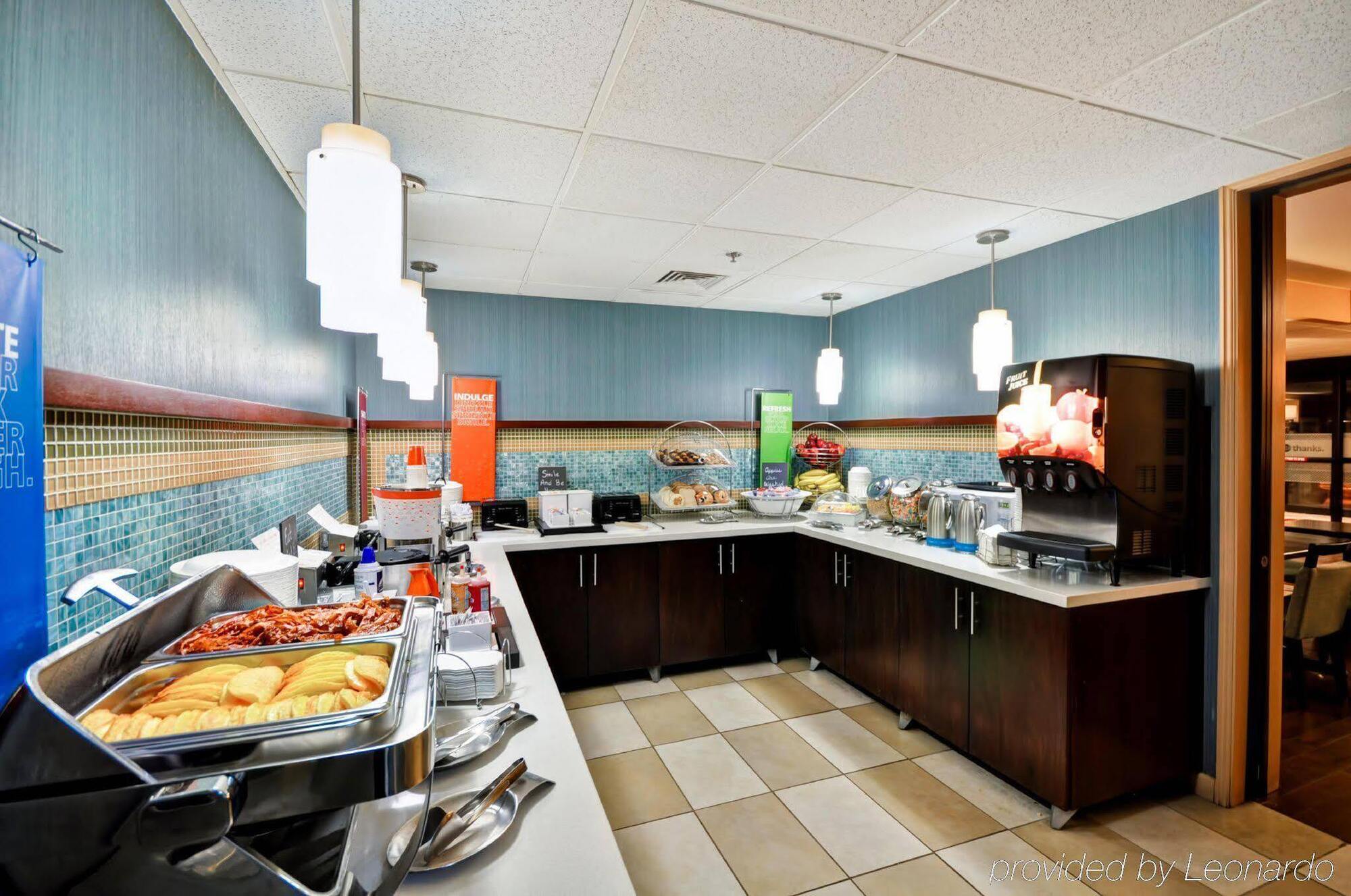 Hampton Inn Detroit Madison Heights South Troy Exterior foto